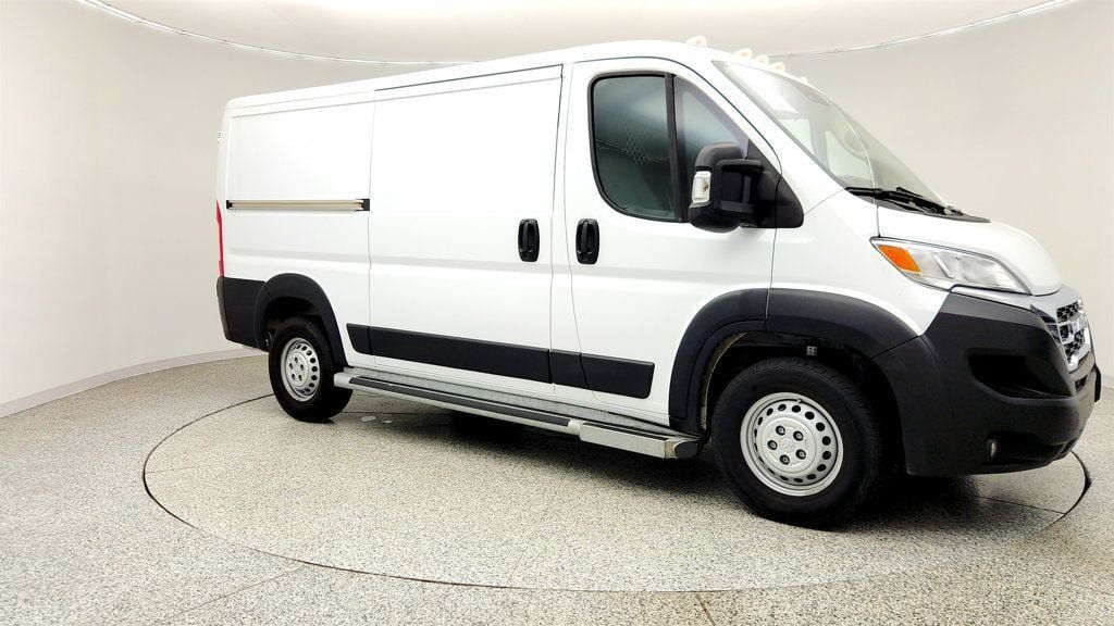 Used 2025 RAM ProMaster 2500 w/ U-Haul Equipment Group FWD image 3