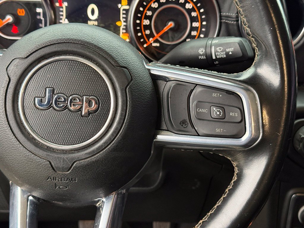 Used 2020 Jeep Gladiator Overland AWD/4WD image 17