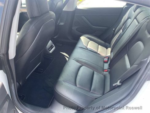 Used 2021 Tesla Model 3 Long Range AWD/4WD image 2