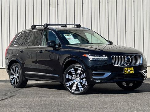 Used 2021 Volvo XC90 T6 Inscription image 2
