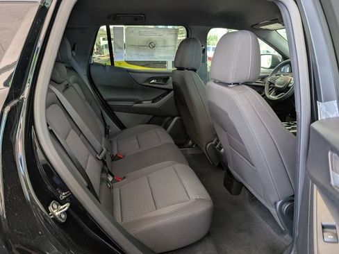 New 2026 Chevrolet Equinox LT w/ Midnight Edition FWD image 16