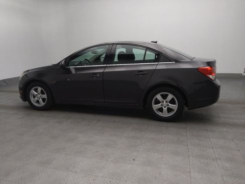 Used 2014 Chevrolet Cruze LT w/ Technology Package FWD image 3