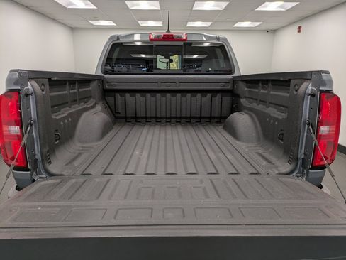 Used 2022 Chevrolet Colorado Z71 image 24