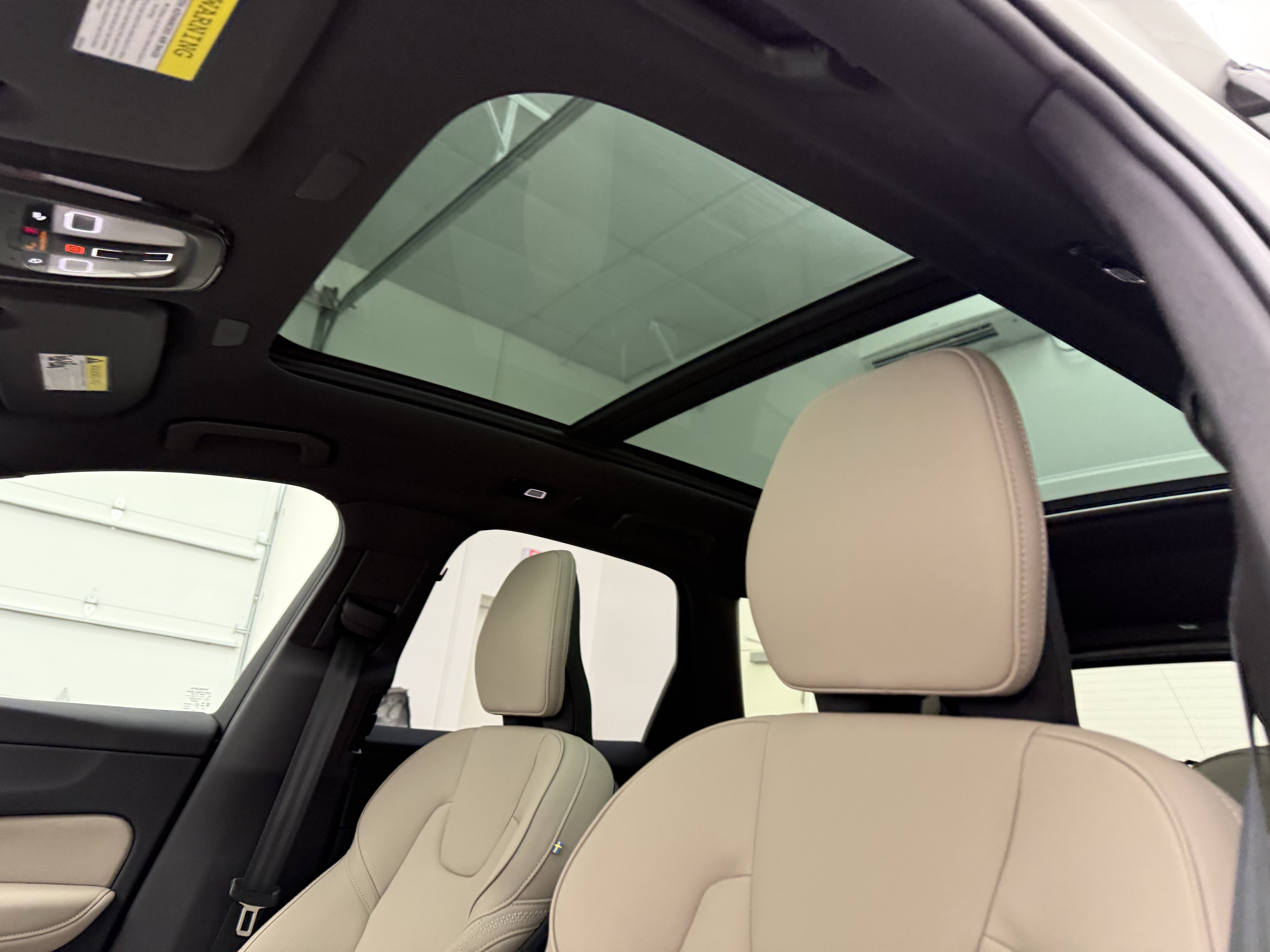 Certified 2026 Volvo XC60 B5 Plus AWD/4WD image 15