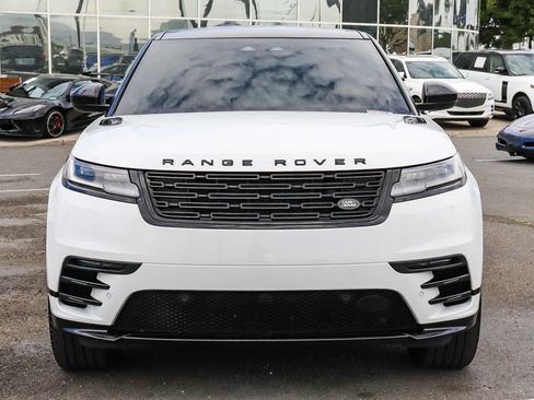 Used 2024 Land Rover Range Rover Velar Dynamic SE AWD/4WD image 2