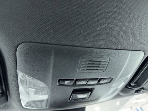 Used 2022 Toyota Corolla SE image 31