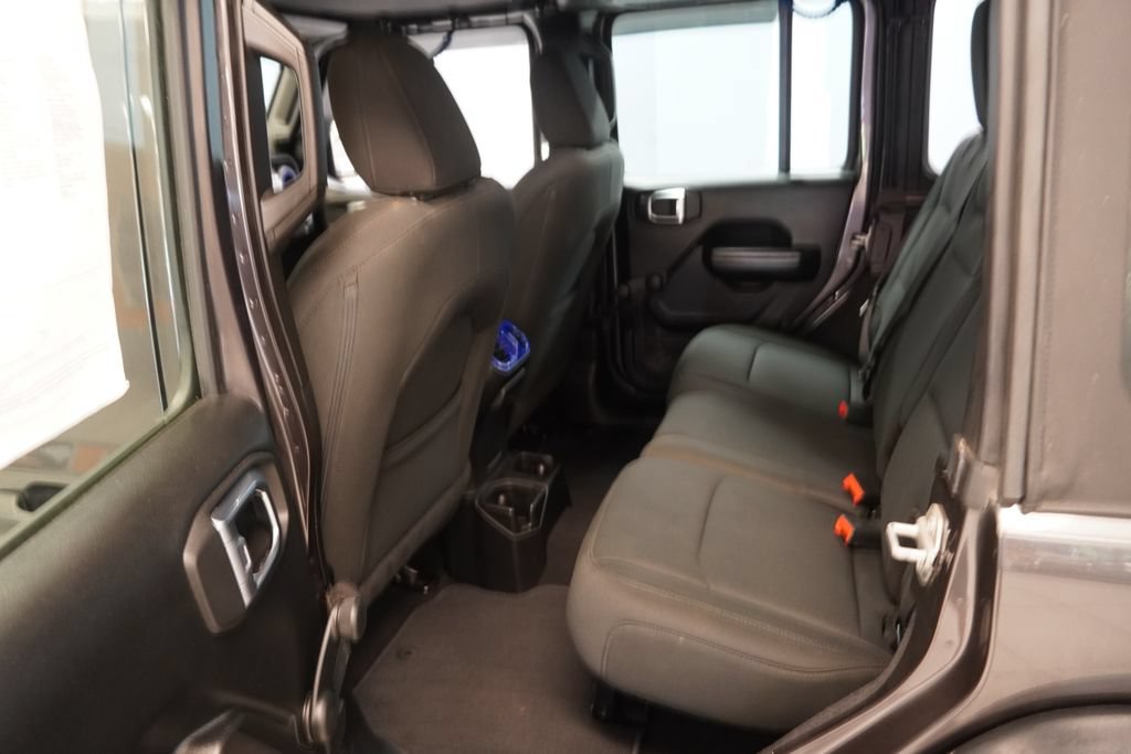 Used 2018 Jeep Wrangler Unlimited Sport AWD/4WD image 19