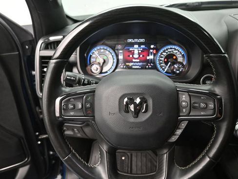 Used 2022 RAM 1500 Limited AWD/4WD image 6
