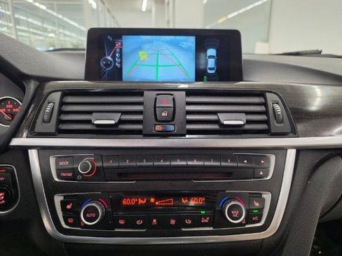 Used 2015 BMW 328i xDrive Sedan AWD/4WD image 18