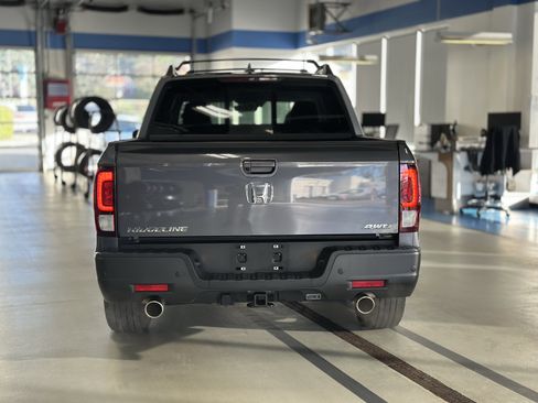 Used 2023 Honda Ridgeline RTL-E image 6