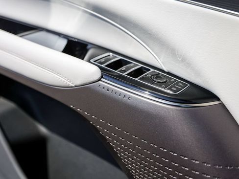 Certified 2025 Cadillac Lyriq Sport AWD/4WD image 20