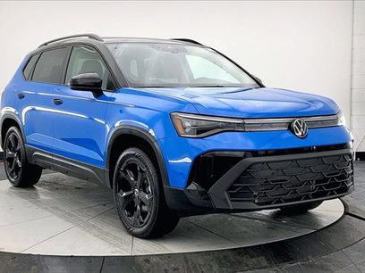 Used 2025 Volkswagen Taos SE