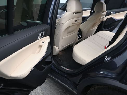 Used 2022 BMW X5 xDrive40i image 15
