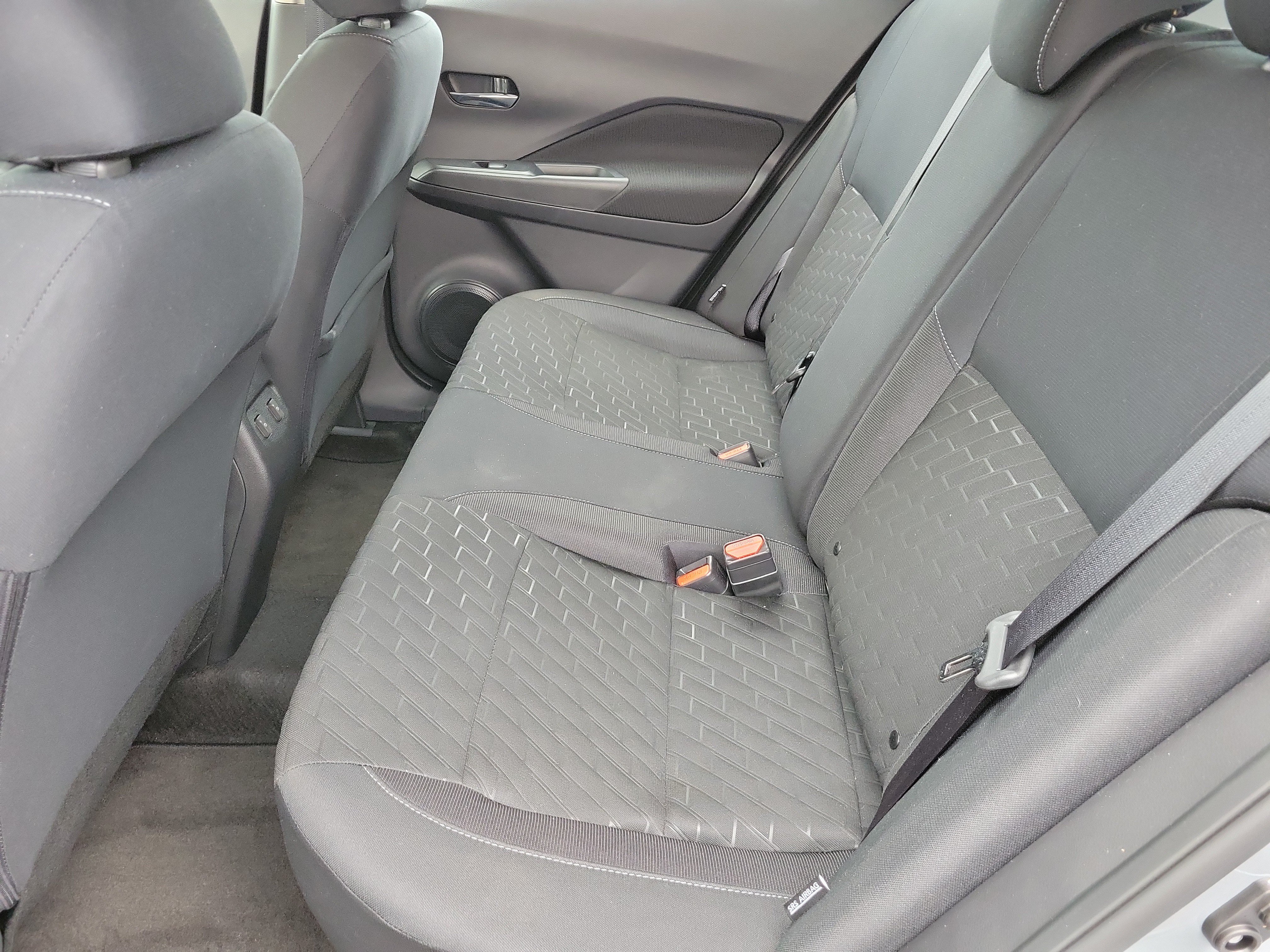 Used 2024 Nissan Kicks SV w/ Interior Electronics Package FWD image 12