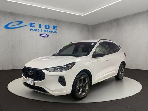 Used 2023 Ford Escape ST-Line AWD/4WD image 5