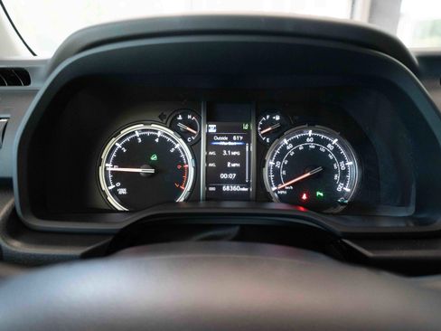 Used 2023 Toyota 4Runner Limited image 16