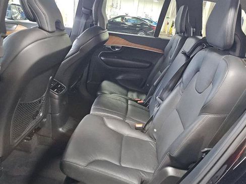 Used 2023 Volvo XC90 T8 Plus AWD/4WD image 9