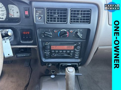Used 2004 Toyota Tacoma 2WD Xtracab image 15
