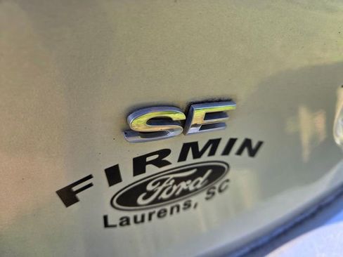 Used 2013 Ford Fiesta SE image 11