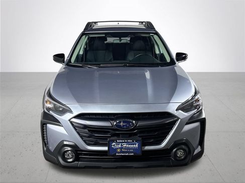 Certified 2025 Subaru Outback Premium AWD/4WD image 3