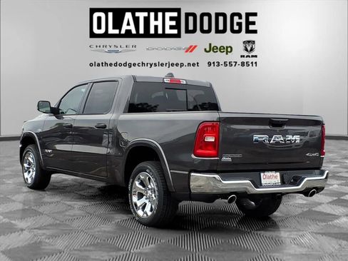 New 2026 RAM 1500 Big Horn AWD/4WD image 4
