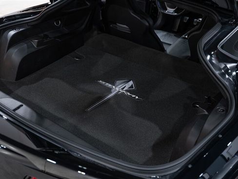 Used 2017 Chevrolet Corvette Stingray Coupe w/ Battery Protection Package RWD image 43
