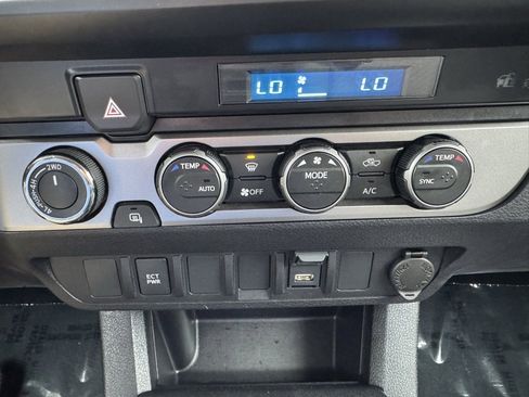 Used 2023 Toyota Tacoma SR image 8