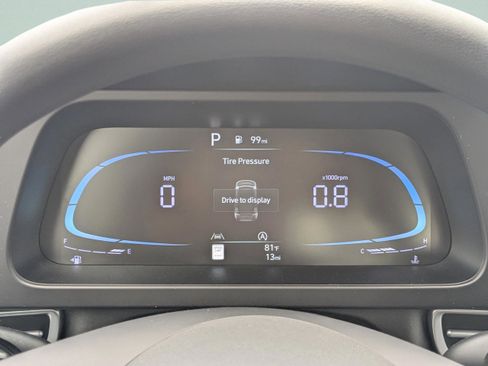 New 2026 Hyundai Elantra SE image 18