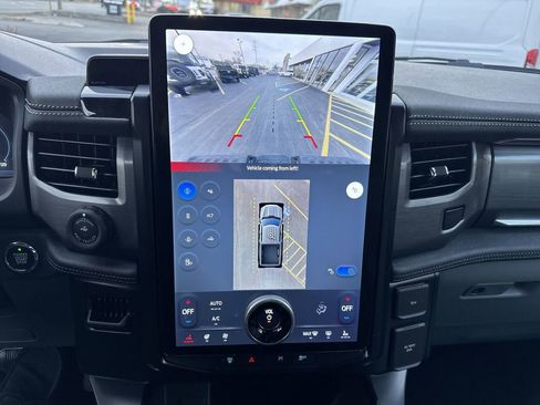 Used 2025 Ford F150 Lightning Flash image 25