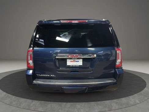 Used 2017 GMC Yukon XL Denali w/ Open Road Package image 4