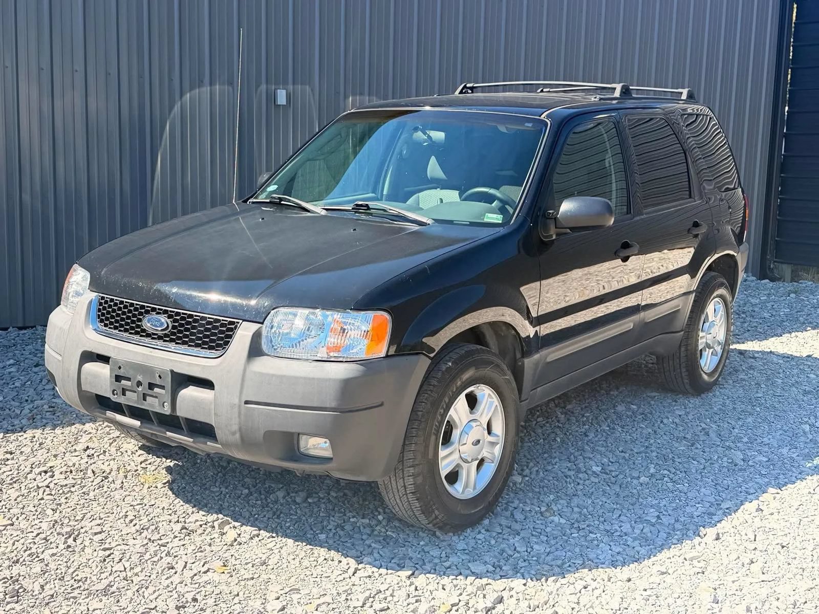 Used 2004 Ford Escape XLT AWD/4WD image 1