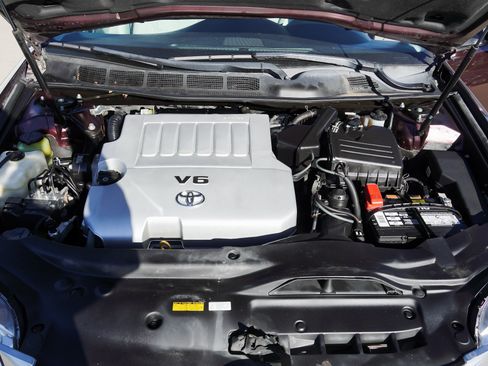 Used 2011 Toyota Avalon FWD image 15