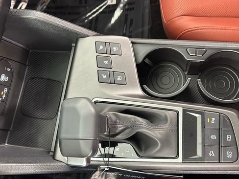 New 2026 Kia Sportage SX image 29