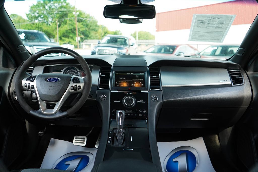 Used 2015 Ford Taurus SHO w/ Equipment Group 401A AWD/4WD image 9