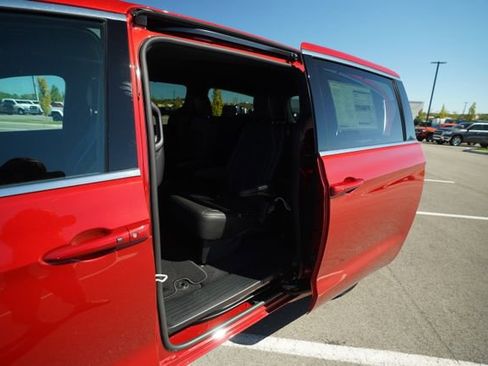 New 2026 Chrysler Voyager LX image 13