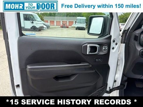 Used 2020 Jeep Wrangler Unlimited Sahara AWD/4WD image 14