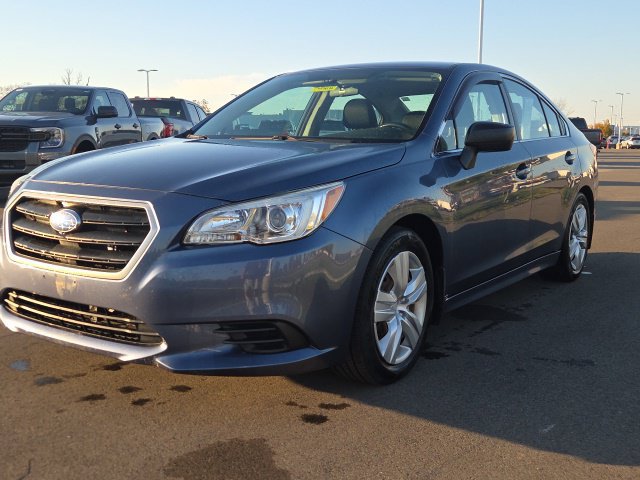 Used 2016 Subaru Legacy 2.5i AWD/4WD image 2