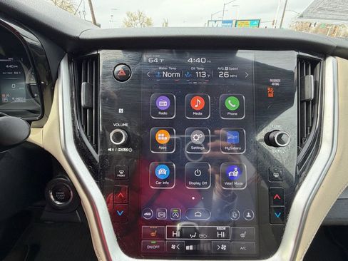 Used 2024 Subaru Outback Premium image 27