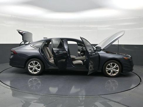 Used 2024 Honda Accord LX image 29