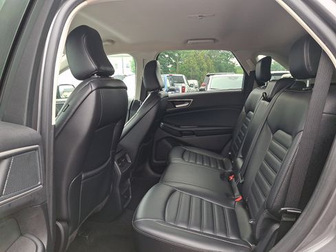 Certified 2024 Ford Edge SEL AWD/4WD image 11