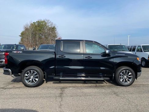 New 2026 Chevrolet Silverado 1500 LT image 2