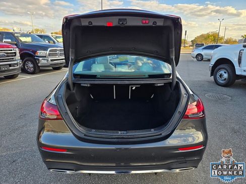 Used 2021 Mercedes-Benz E 350 Sedan w/ Premium Package image 19