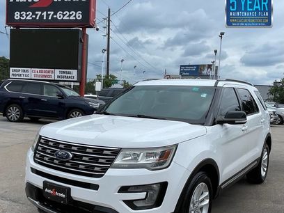 Used 2017 Ford Explorer XLT w/ Equipment Group 201A