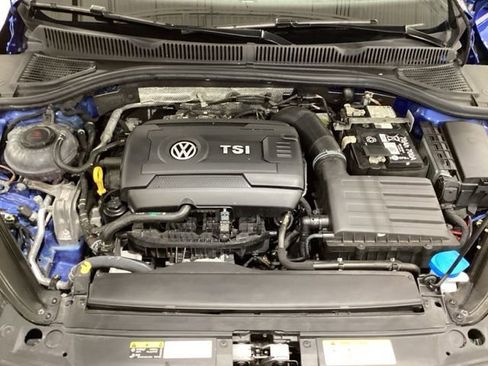 Used 2024 Volkswagen Jetta GLI 40th Anniversary Edition image 17