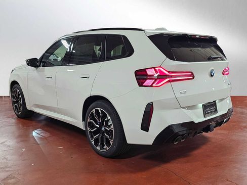 Used 2025 BMW X3 M50 w/ Premium Package image 5