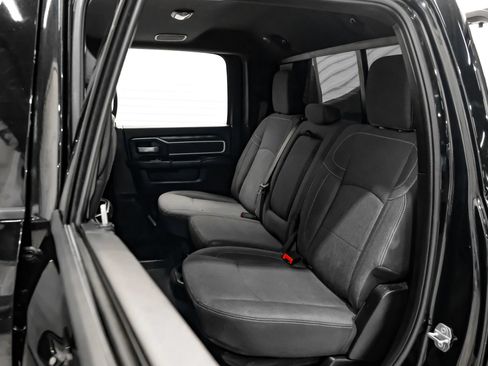 Used 2020 RAM 2500 Big Horn w/ Level 2 Equipment Group AWD/4WD image 46