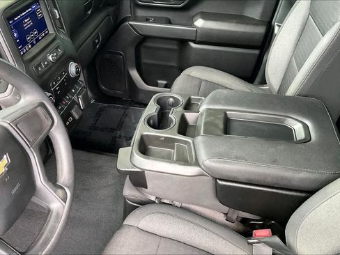 Used 2024 Chevrolet Silverado 2500 Custom w/ Custom Value Package AWD/4WD image 17