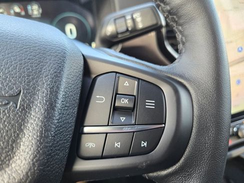 New 2025 Ford Ranger Lariat w/ Convenience Package image 18