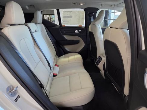 New 2026 Volvo XC40 B5 Plus w/ Protection Package Premier AWD/4WD image 21