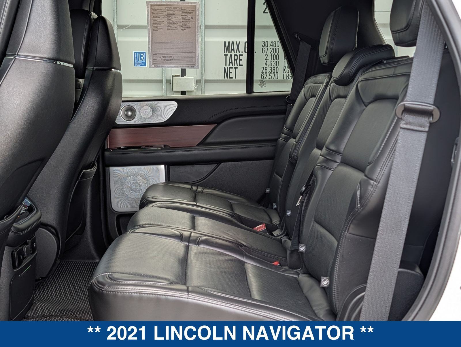 Used 2021 Lincoln Navigator Reserve AWD/4WD image 16